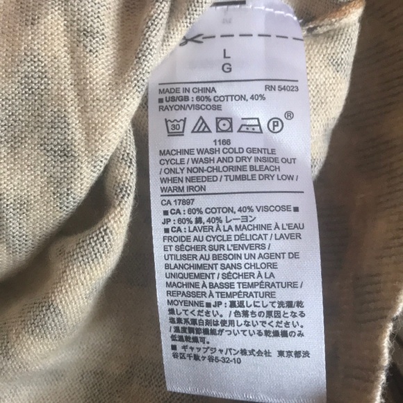 Banana Republic Animal Print Top Size L - Picture 7 of 8